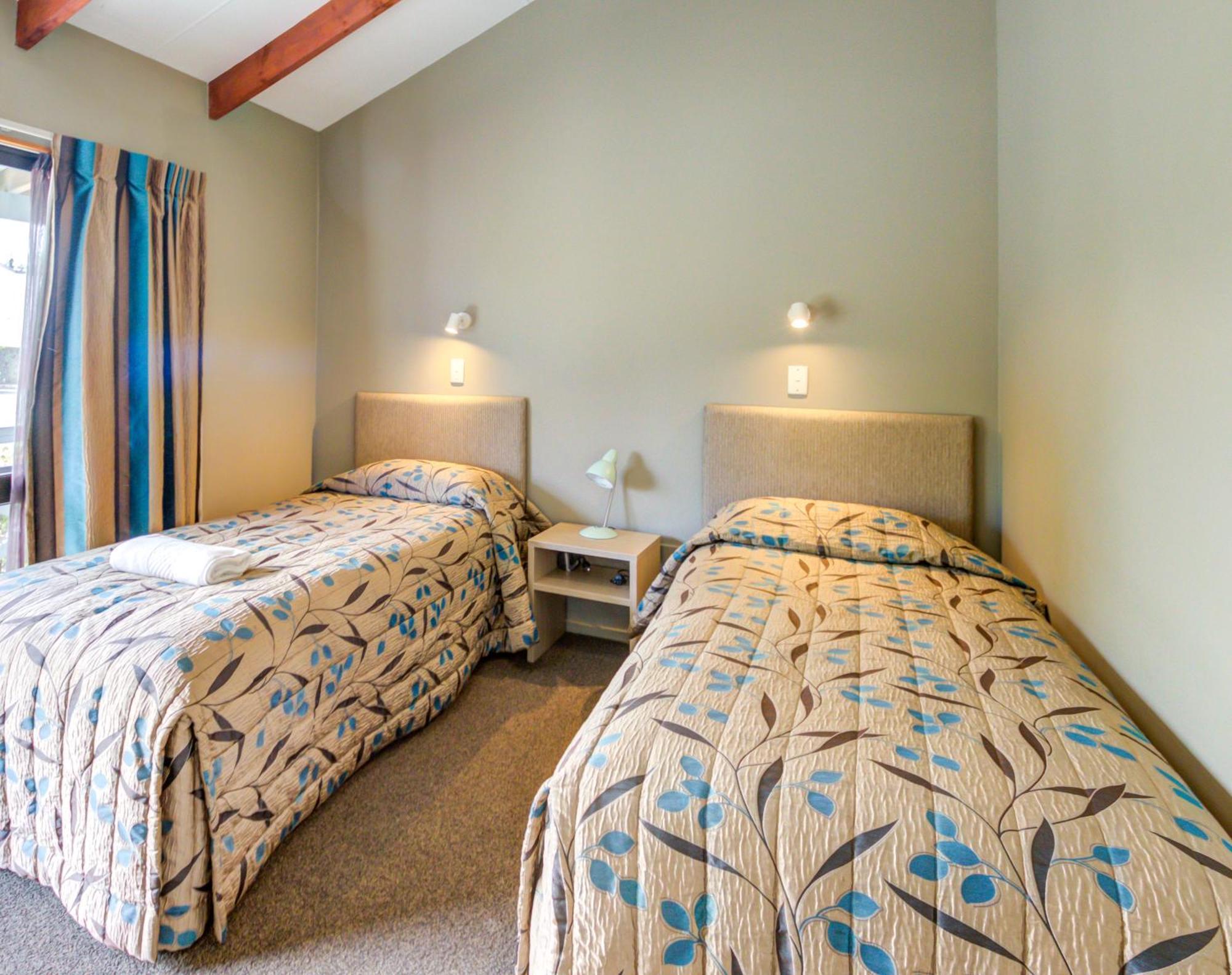 Te Anau Lakeview Holiday Park & Motels Dış mekan fotoğraf