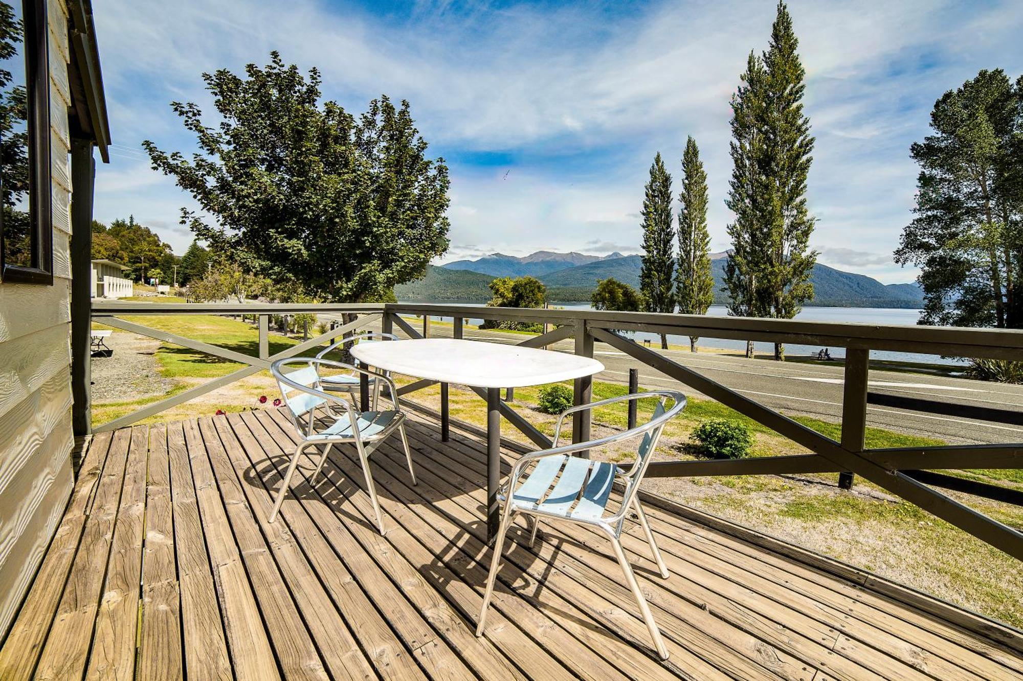 Te Anau Lakeview Holiday Park & Motels Dış mekan fotoğraf