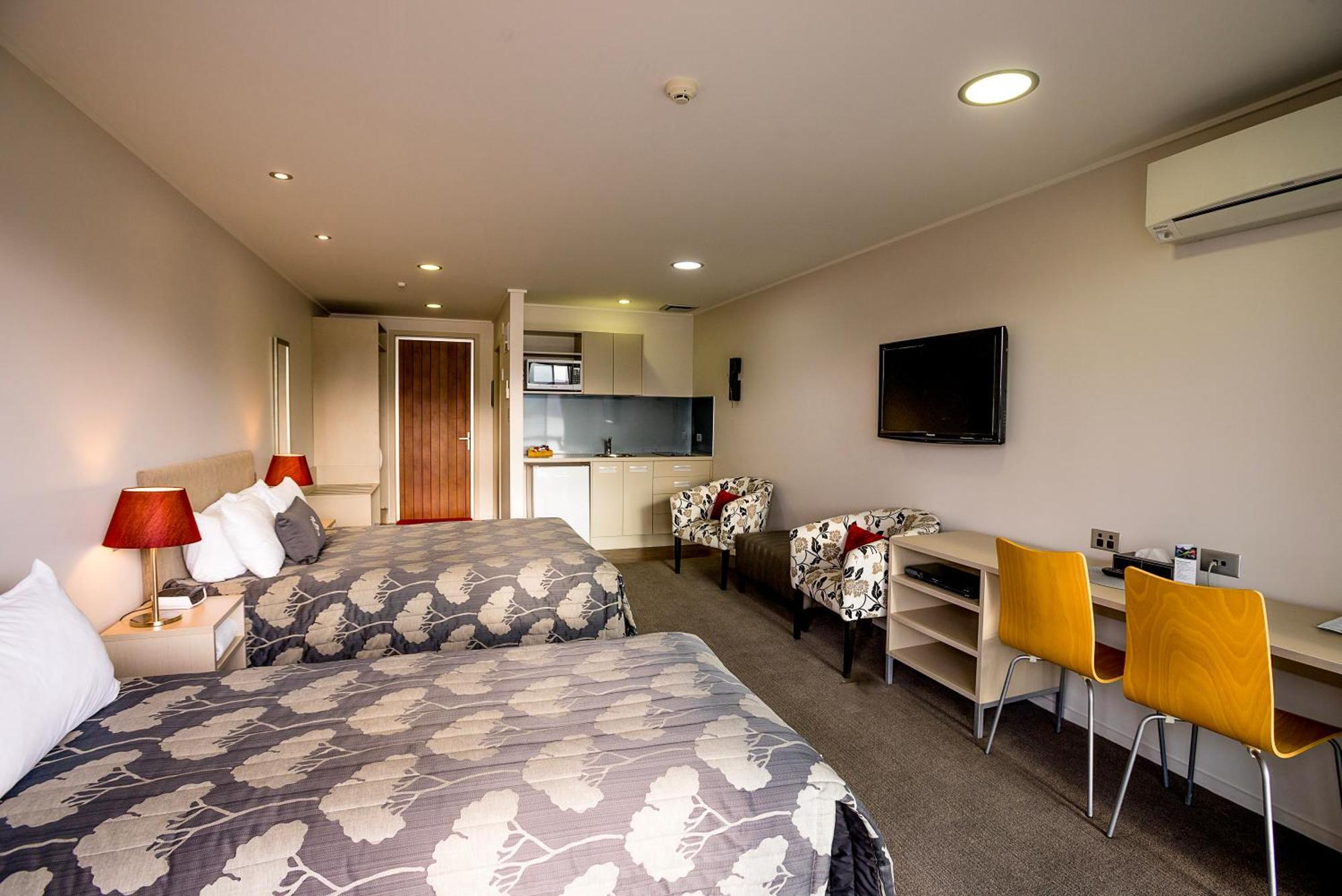 Te Anau Lakeview Holiday Park & Motels Dış mekan fotoğraf