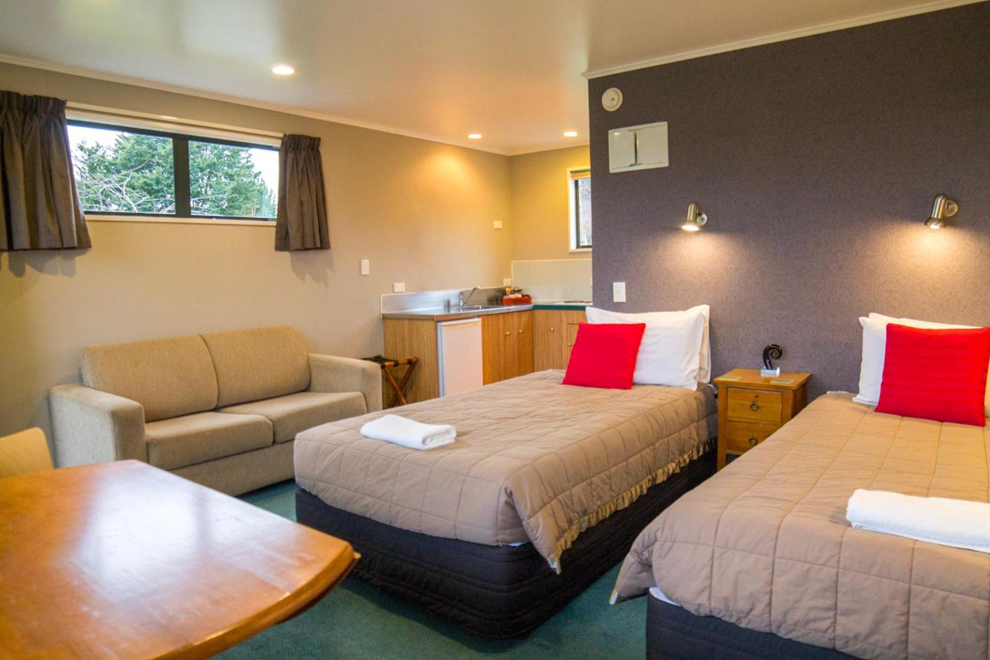 Te Anau Lakeview Holiday Park & Motels Dış mekan fotoğraf