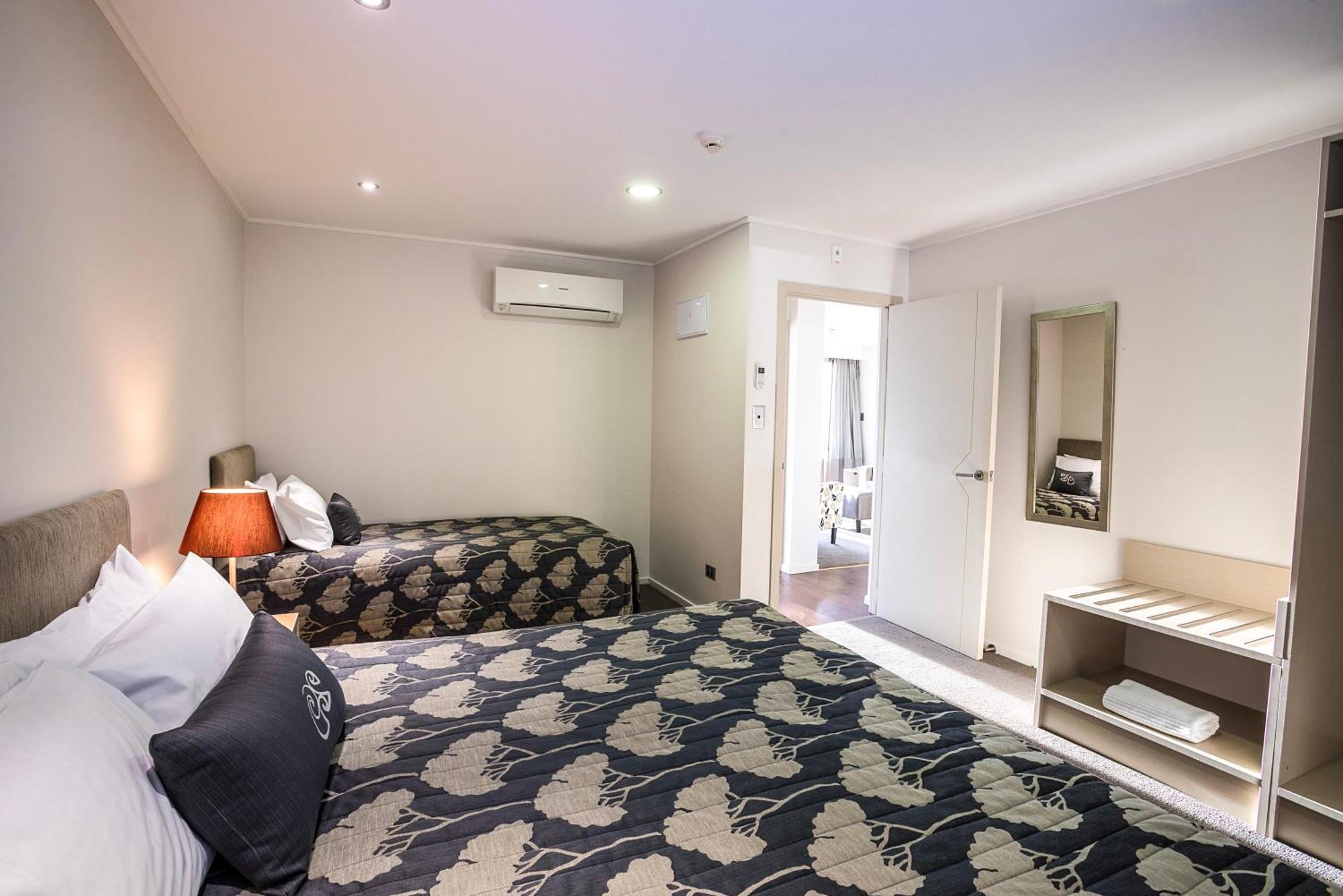 Te Anau Lakeview Holiday Park & Motels Dış mekan fotoğraf