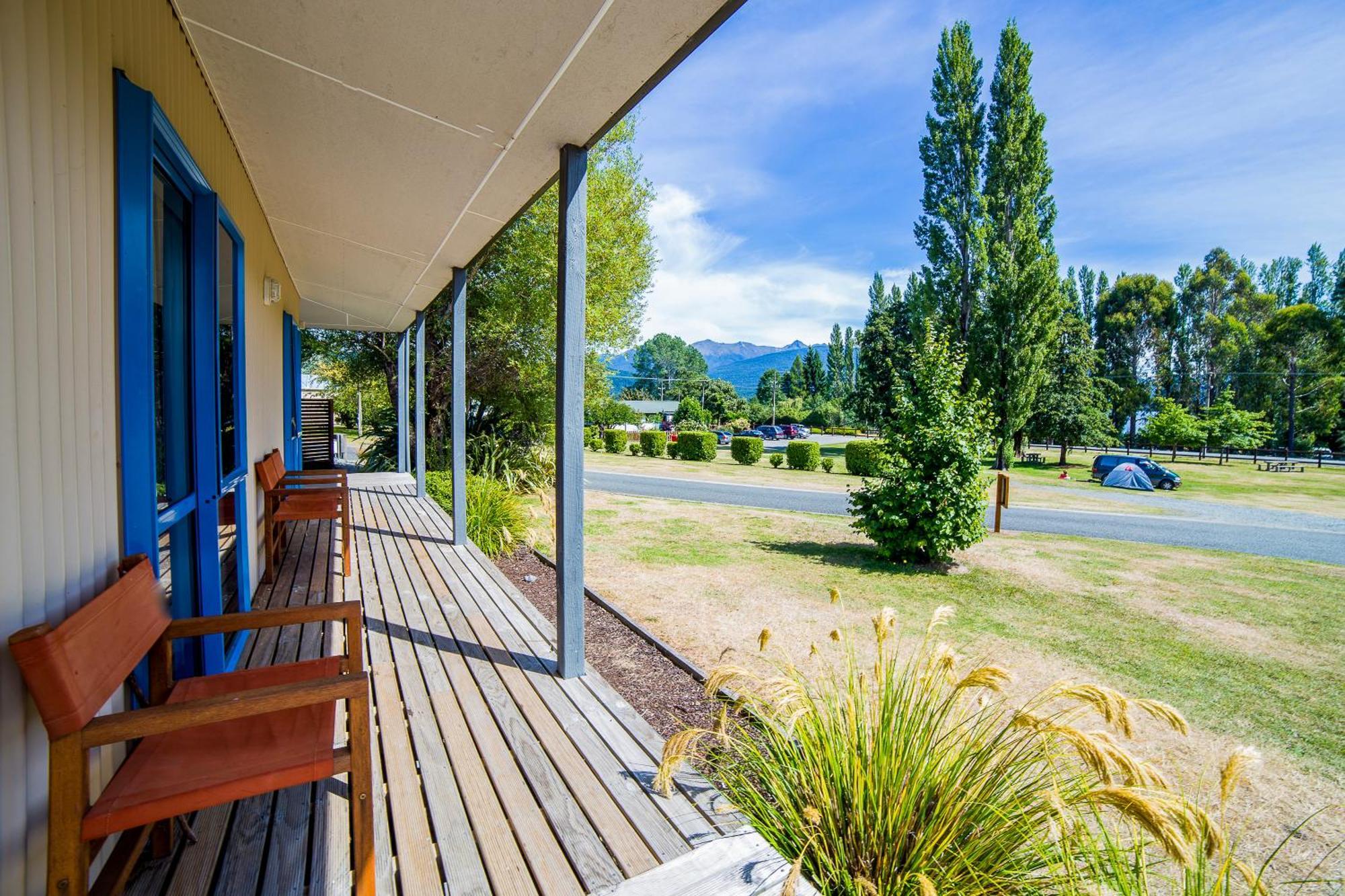 Te Anau Lakeview Holiday Park & Motels Dış mekan fotoğraf