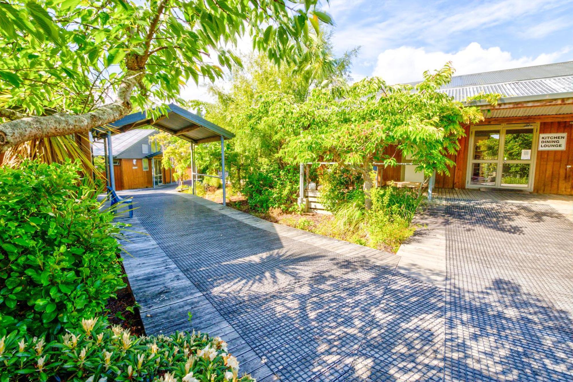 Te Anau Lakeview Holiday Park & Motels Dış mekan fotoğraf
